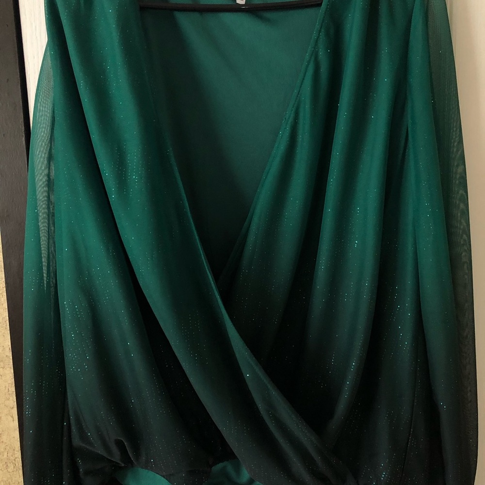 Green and black ombre blouse